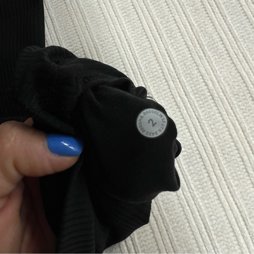 Lululemon Ribbed Align 25” Pant - Black - Picture 3 of 4